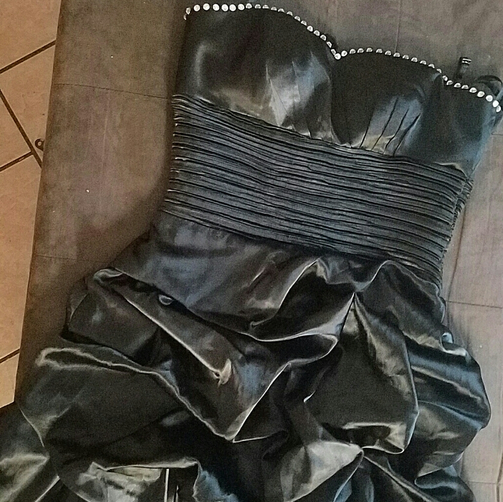 Black short dress